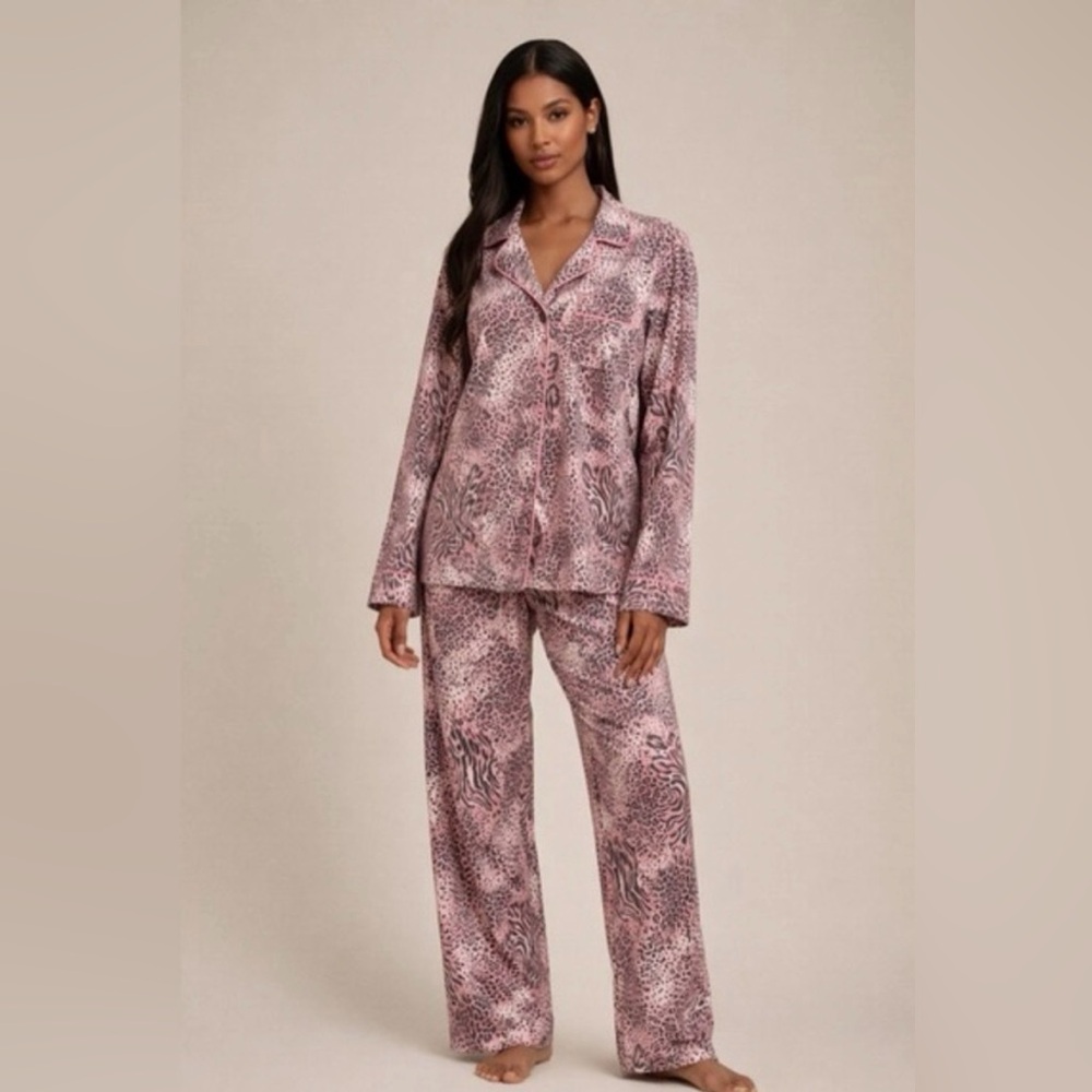 SKIMS Long Sleeve Pajama Set Bloom Animal Print NWT / SIZE LARGE